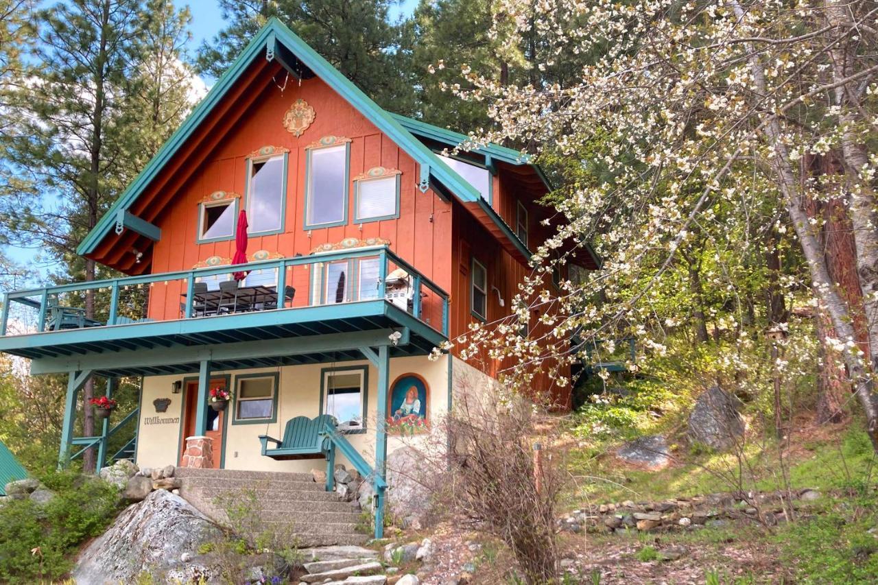 הוילה ליבנוורת' Tamarack Haus Hot Tub And Ev Charging Walk Dtwn! מראה חיצוני תמונה