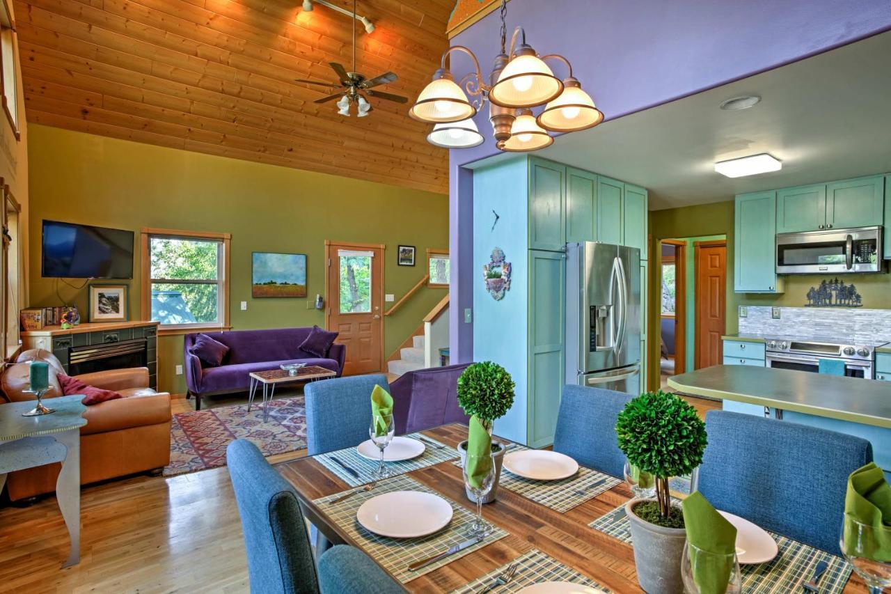 הוילה ליבנוורת' Tamarack Haus Hot Tub And Ev Charging Walk Dtwn! מראה חיצוני תמונה